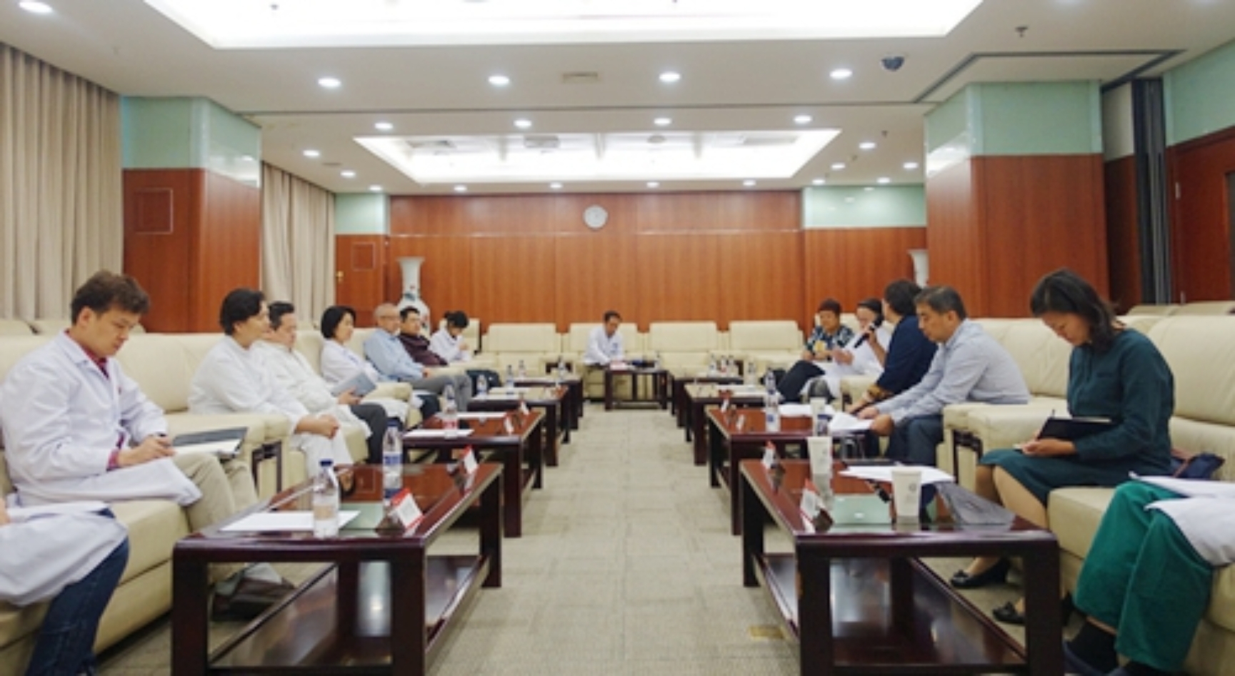 http://news.pku.edu.cn/xwzh/attachement/jpg/site2/20181010/8cec4b7a863a1d27930301.jpg